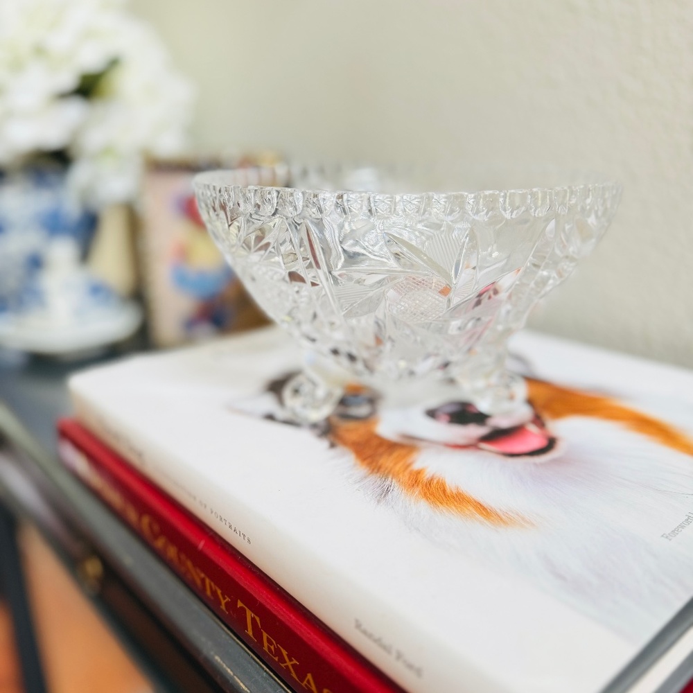 Vintage Lead Crystal Cut Glass Bowl Pinwheel Star 3 Footed Pedestal Bowl Gift